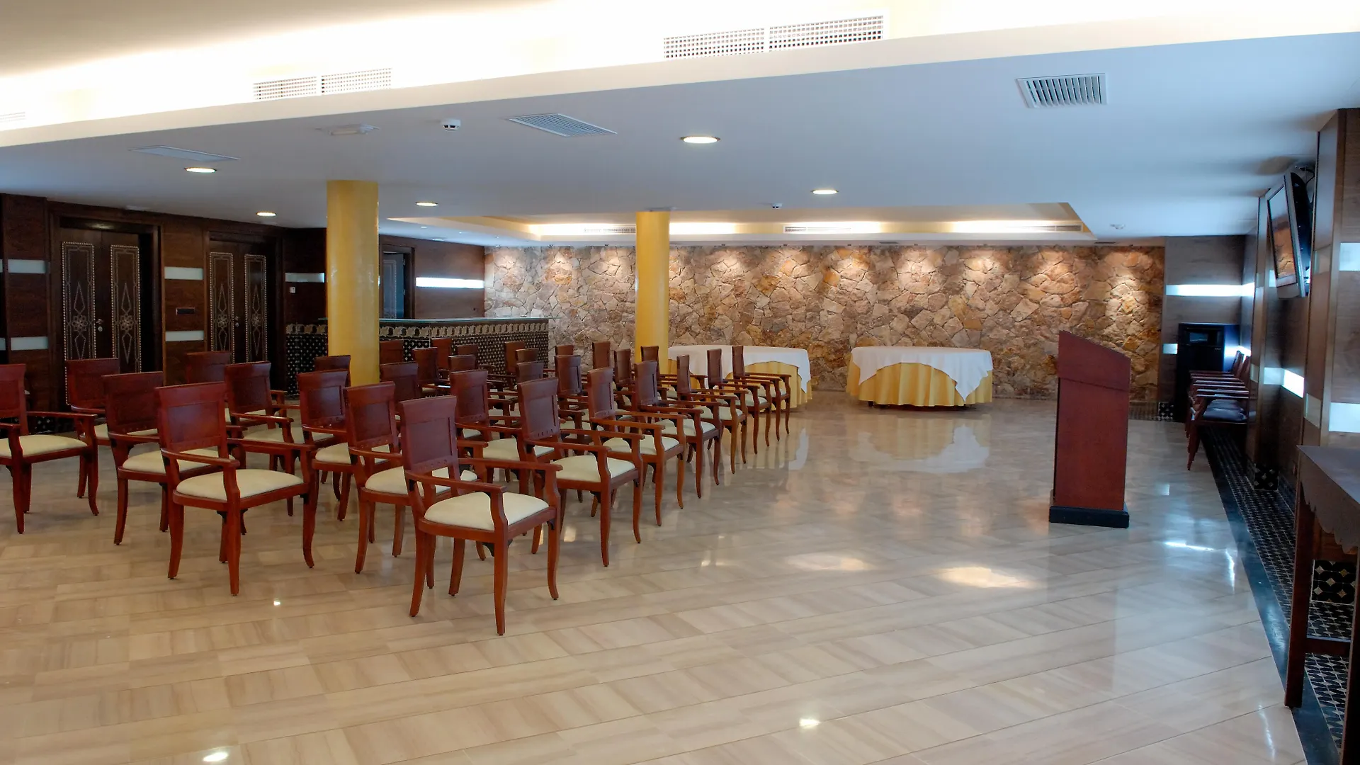 Hotel Sierra De Cazorla & Spa 3*